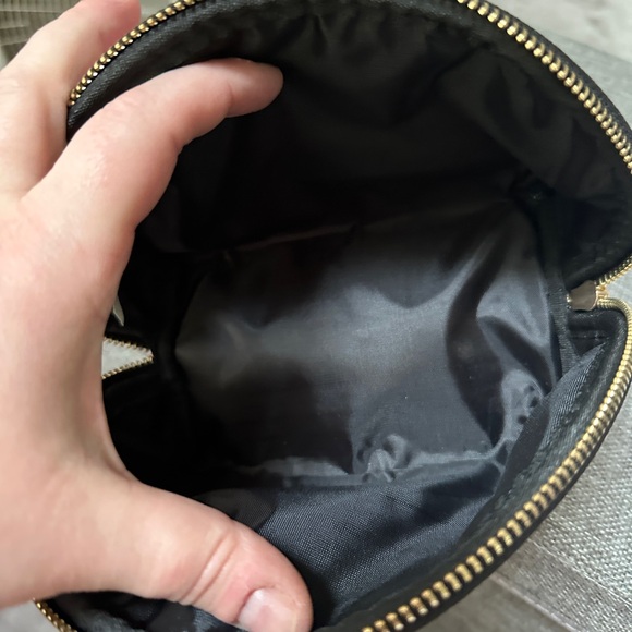 Cosmetic case - Picture 9 of 10